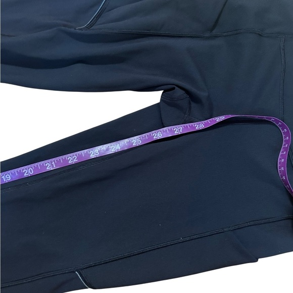 Lululemon Speed Up Tight 28" Full-On Luxtreme, Black Size 4 - Picture 8 of 12